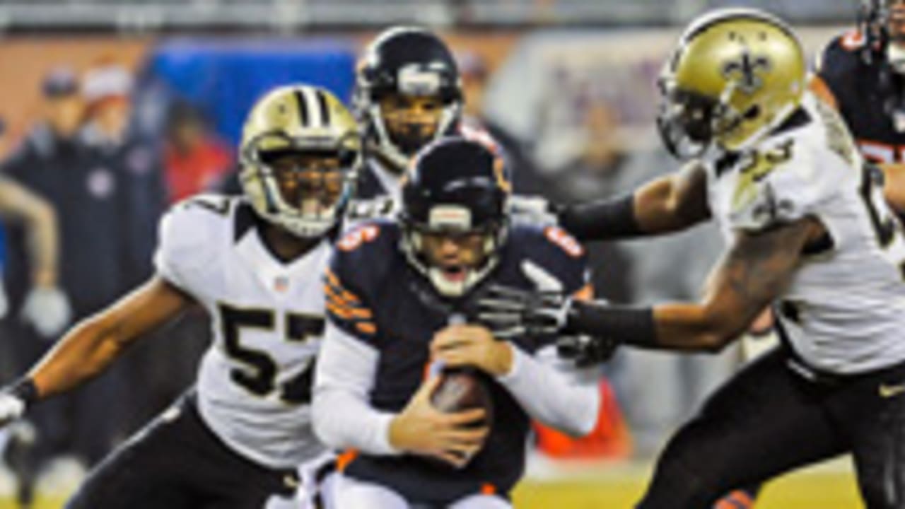 Saints cruise past lethargic Bears for NFC South lead