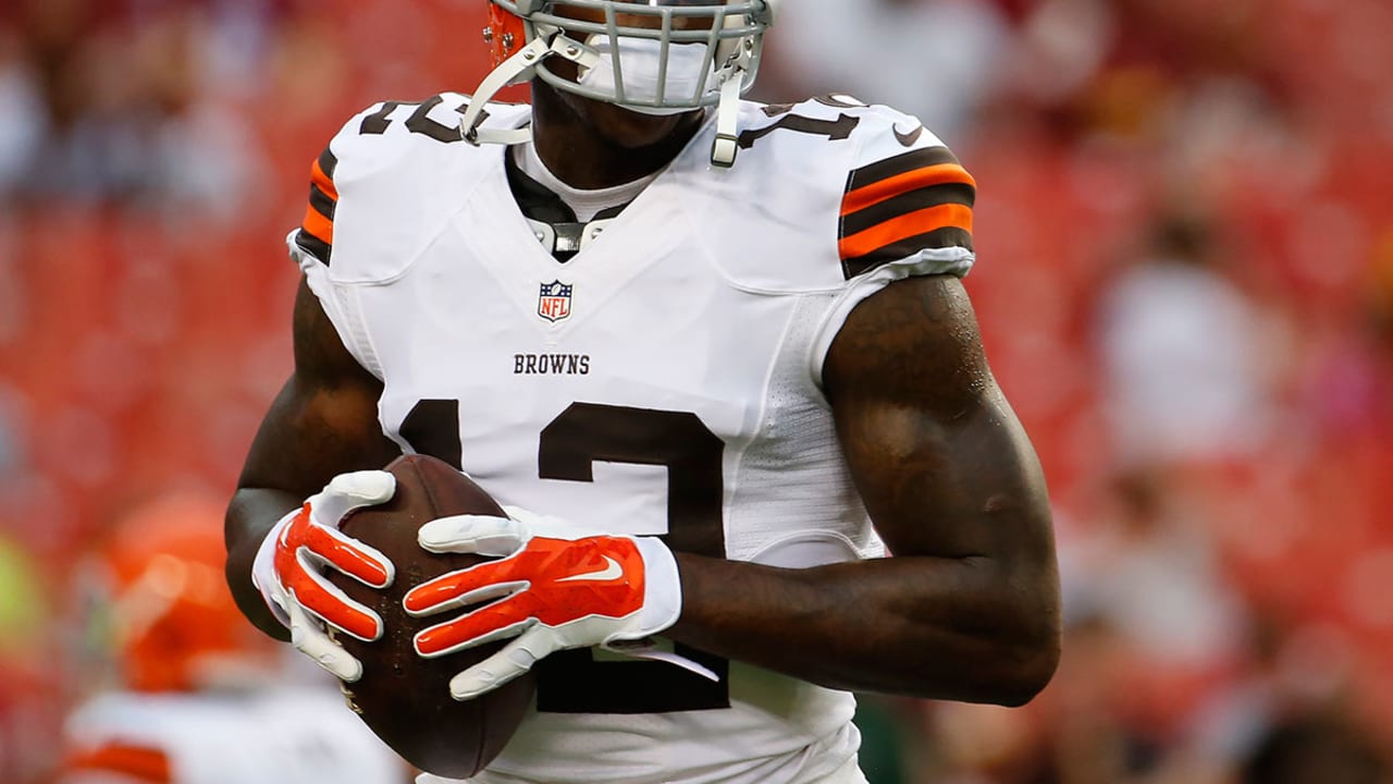 Josh-Gordon-160726-SL.jpg