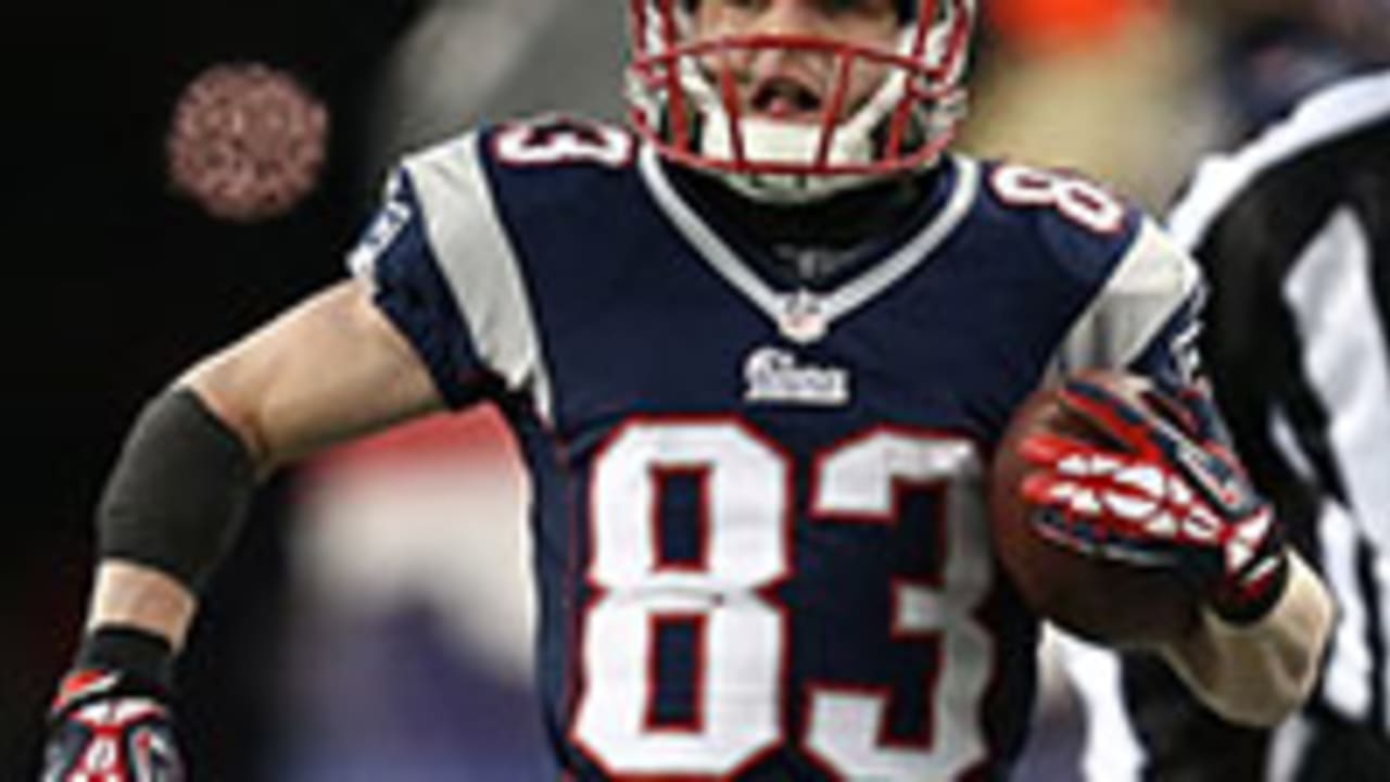wes-welker-130313-SPOT.jpg