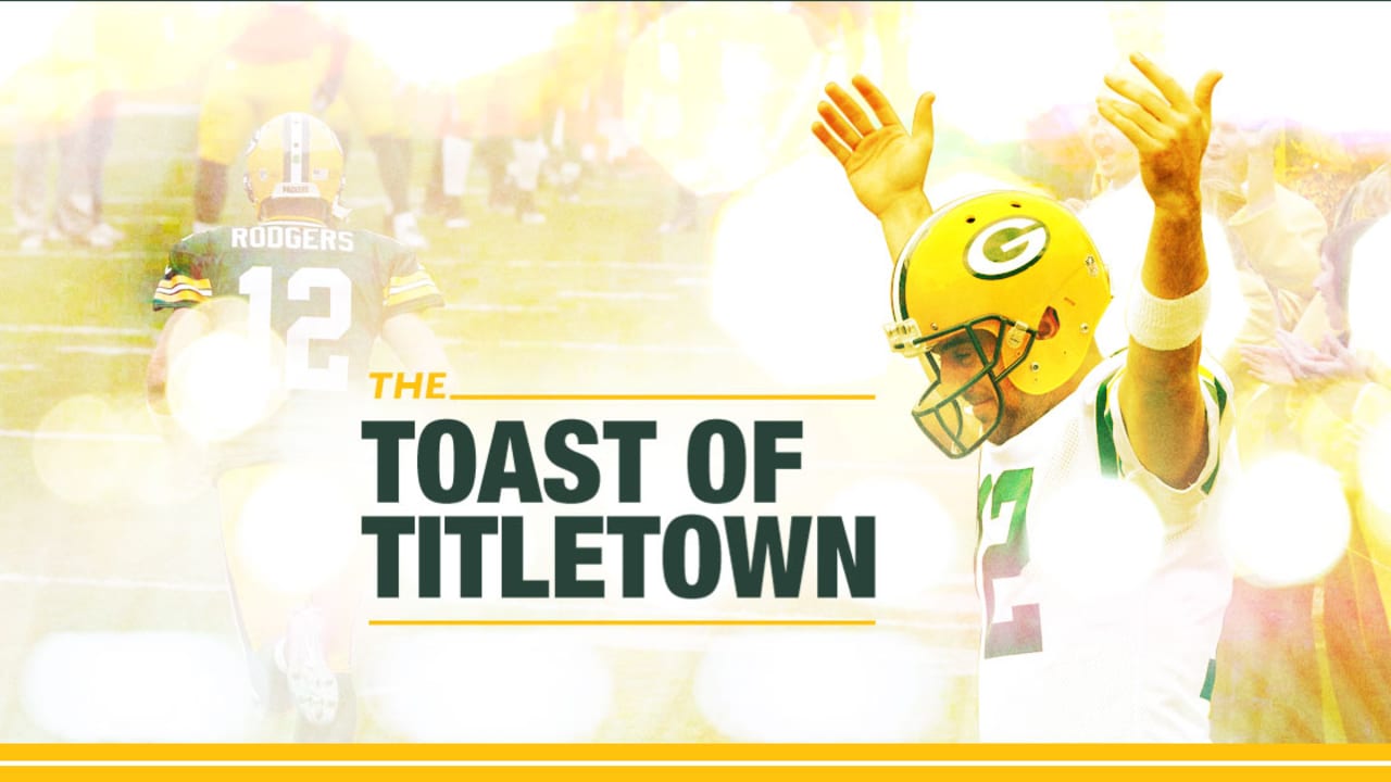 Toast-of-Titletown-Sidelines-Main