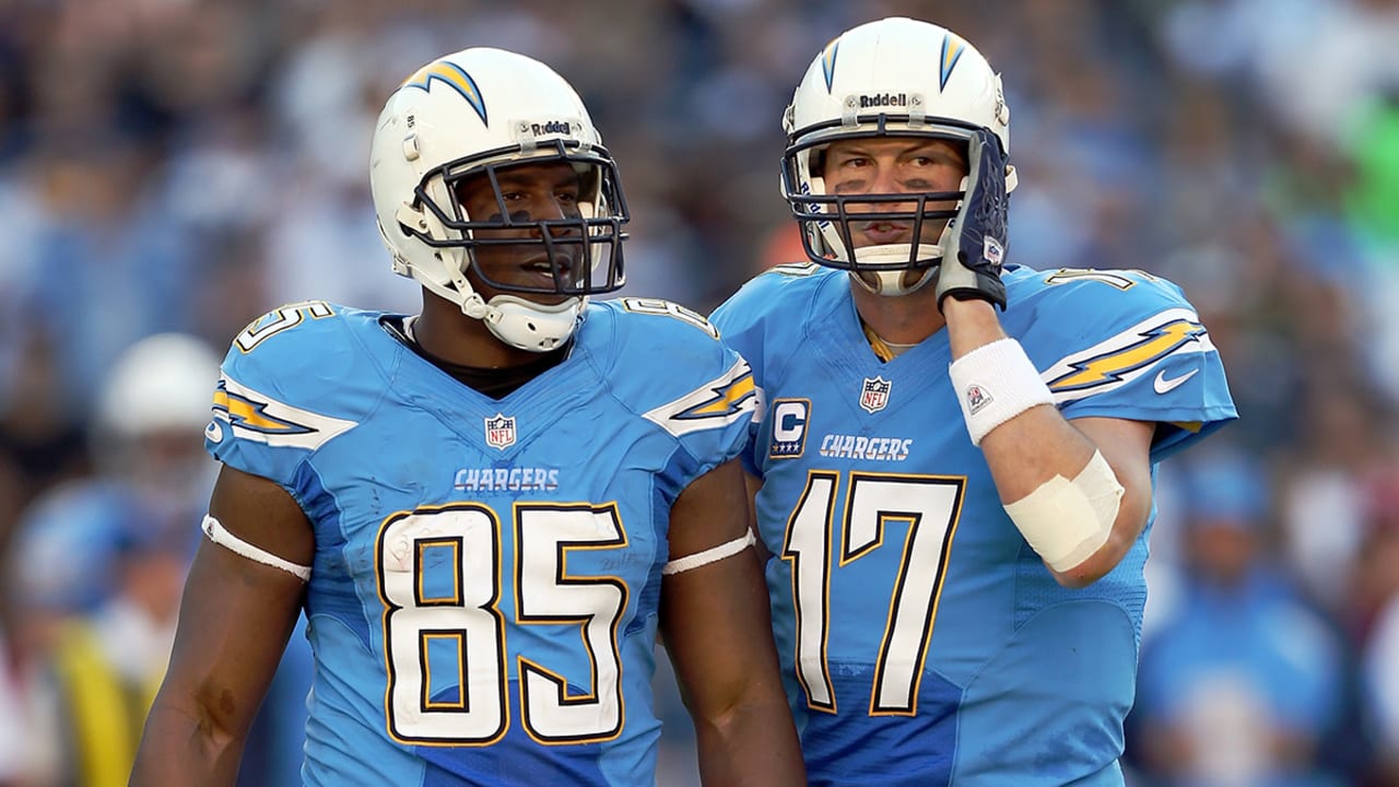 Best late round fantasy football values QBs and TEs
