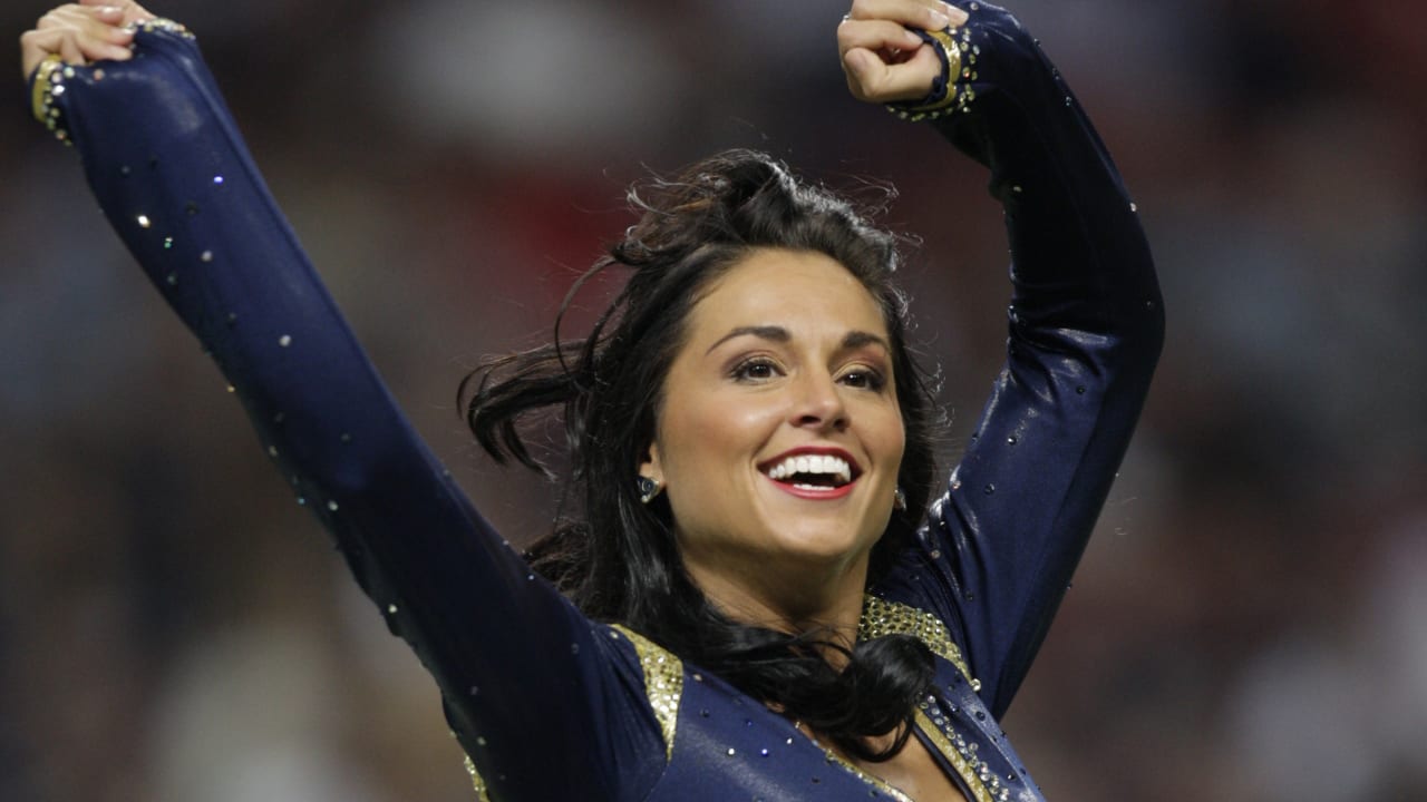 2009 NFL Cheerleaders: Week 11