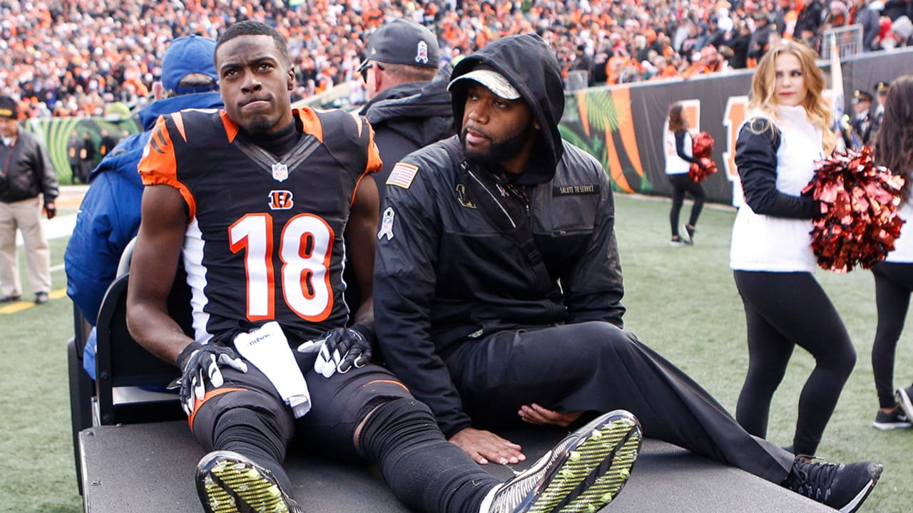 A.J. Green suffers tear in hamstring in Bengals' loss