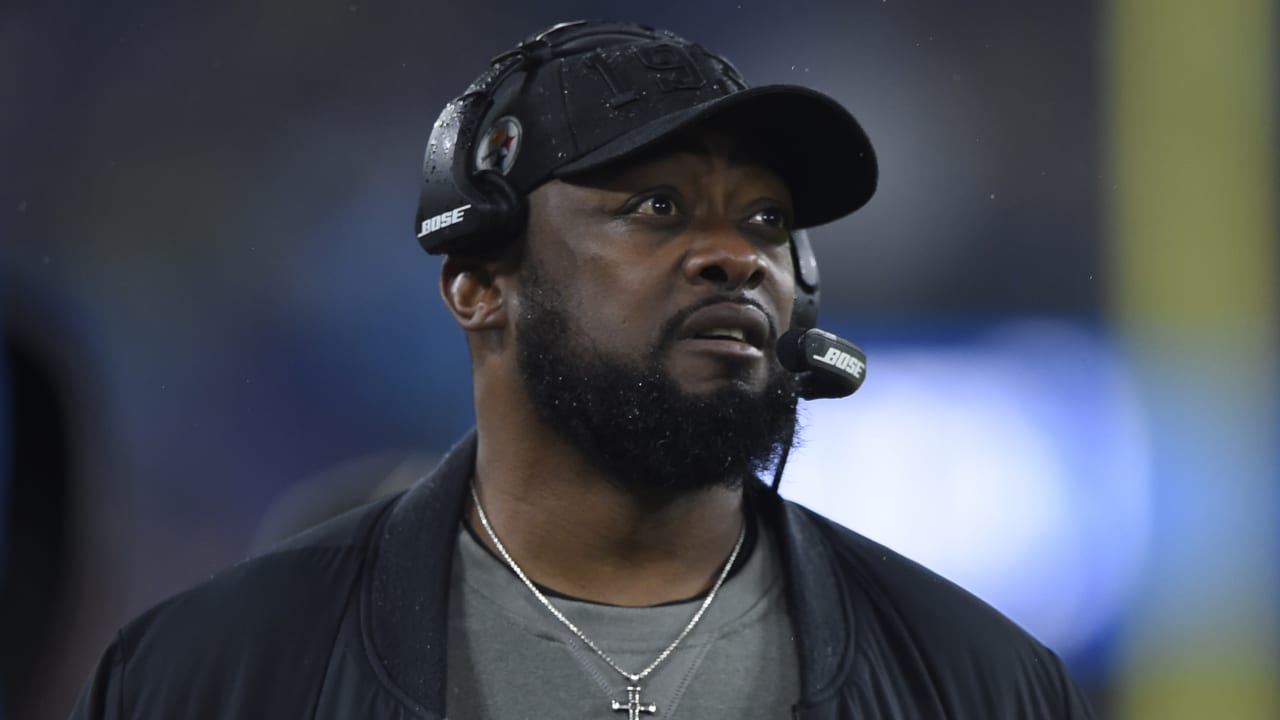 Mike Tomlin Suspends 2 Steelers Players for Anthem Kneeling?