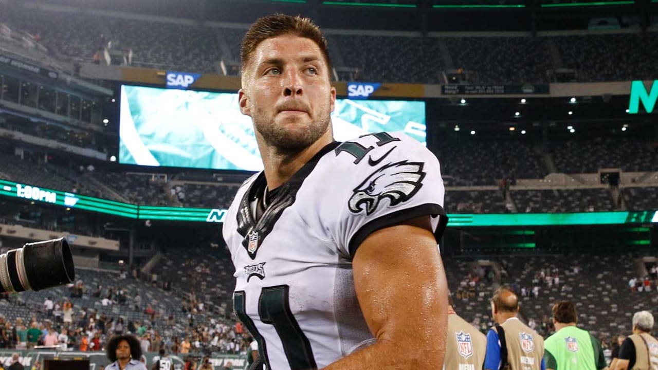 Tim-Tebow-SL-150909