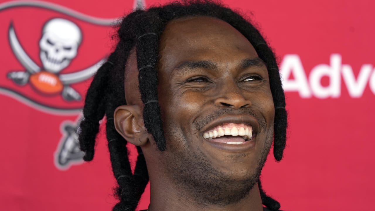 Tampa Bay Bay Buccaneers wide receiver Julio Jones explains why he