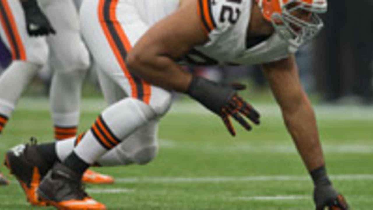 Desmond Bryant cleared to play for Cleveland Browns