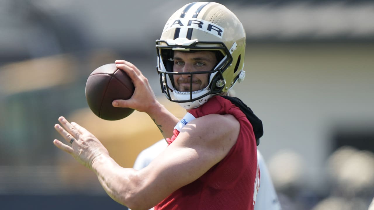 Raiders DE Crosby on baby watch ahead of game vs Chiefs