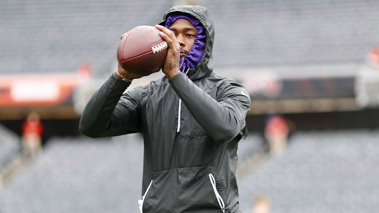 Vikings WR Stefon Diggs returns to practice, but fails to dispel trade  rumors - Pride Of Detroit