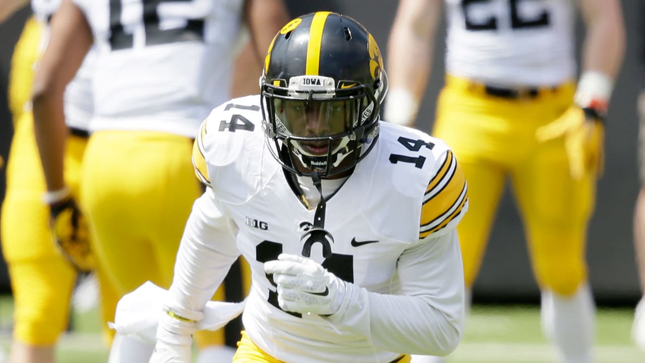 2016 Jim Thorpe Award watch list