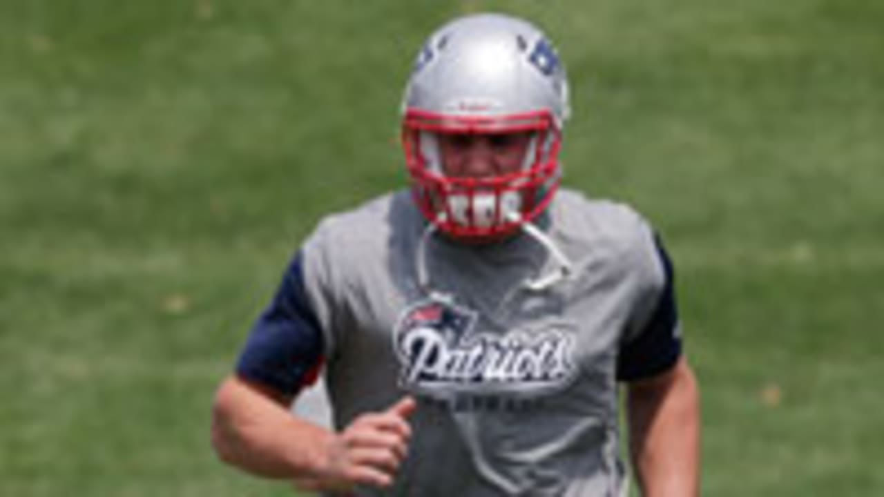 Gronkowski-Rob-140620-SL.jpg