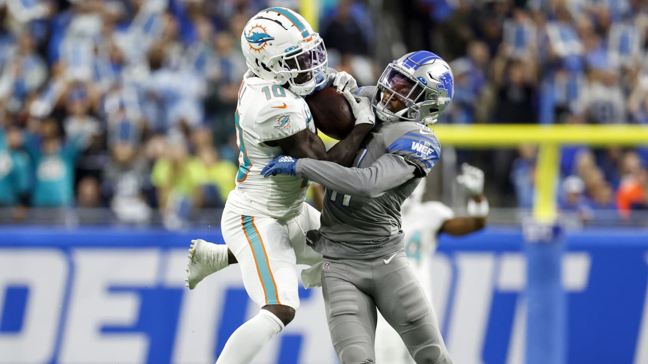 Lions vs. Dolphins Player Props, Tyreek Hill, Week 8