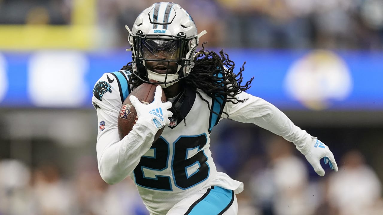 Can't-Miss Play: Los Angeles Chargers cornerback Asante Samuel Jr.'s  red-zone interception halts the Las Vegas Raiders' hopes of scoring a game-tying  touchdown