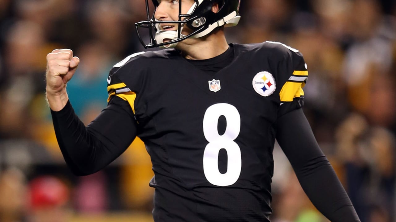 Saints sign kicker Josh Scobee to one year deal