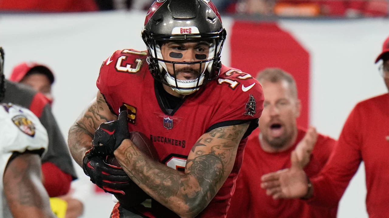 Tampa Bay Buccaneers wide receiver Mike Evans wins oneonone battle vs