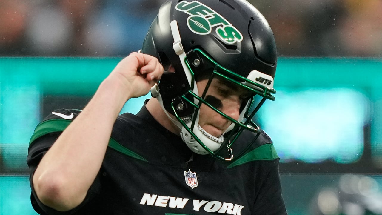 Jets QB Mike White shows Zach Wilson 'the real New York Jets football' in  win over Bears