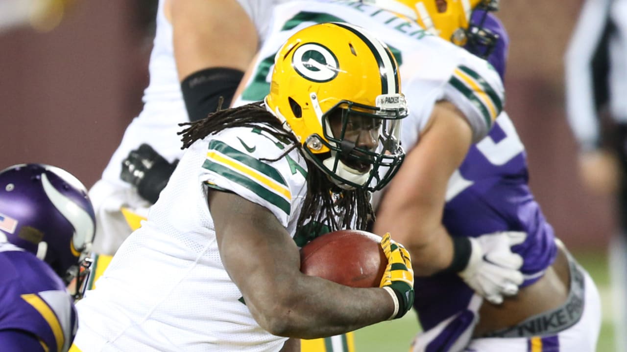 eddie-lacy-112215-spot.jpg