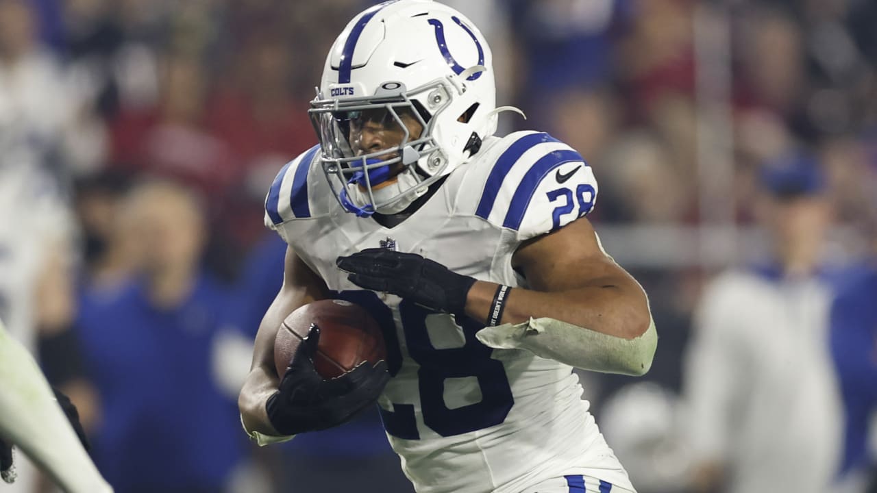 Jonathan Taylor helps Colts turn table on Patriots with 27-17 victory -  WISH-TV, Indianapolis News, Indiana Weather