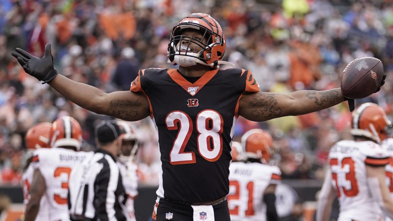 Cincinnati Bengals running back Joe Mixon agrees four-year extension, NFL  News