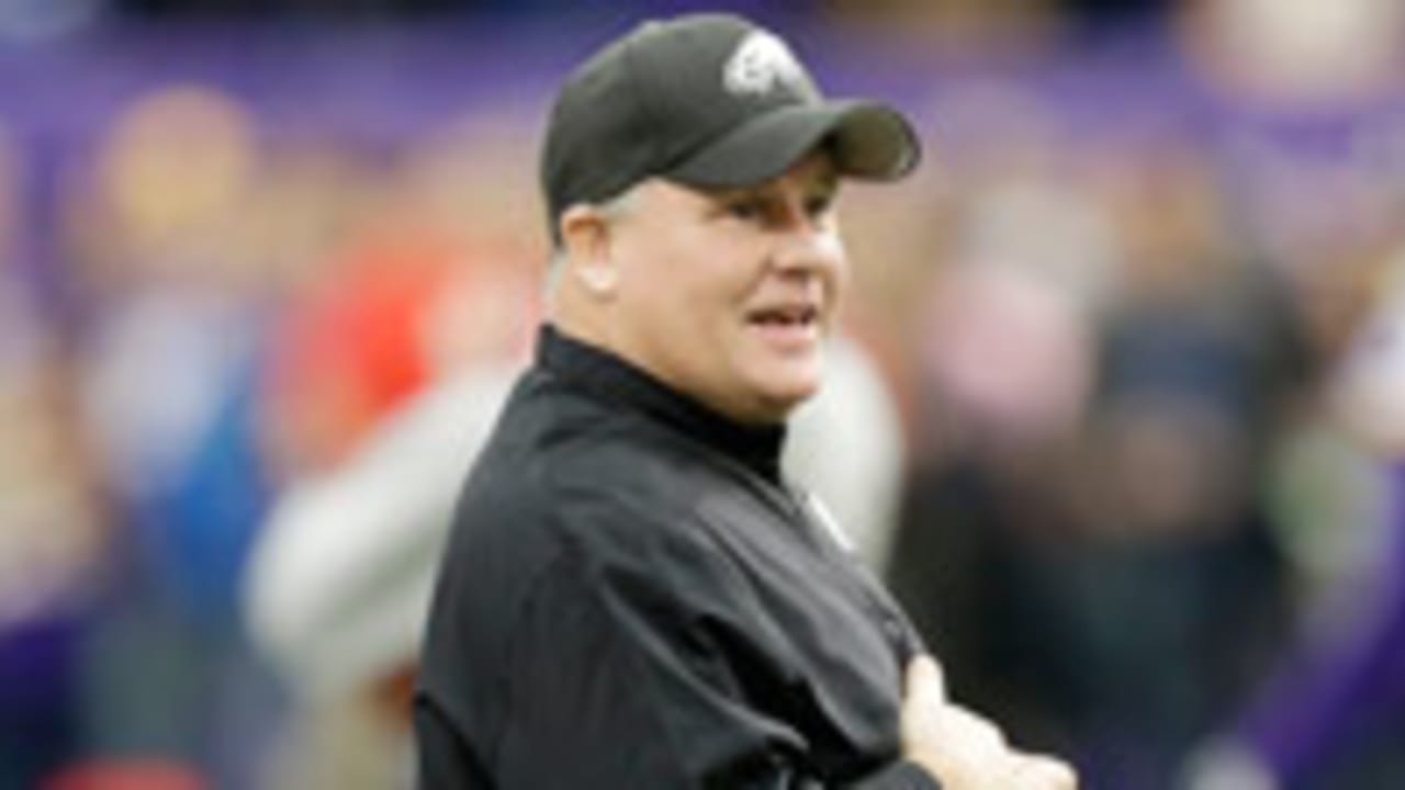 Chip-Kelly-sl-122213.jpg