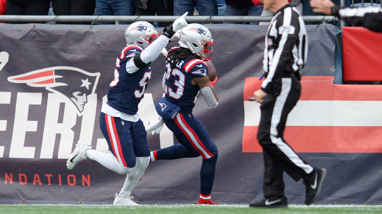 New England Patriots safety Kyle Dugger (23) during the second half of an  NFL football game, Sunday, Jan. 2, 2022, in Foxborough, Mass. (AP  Photo/Steven Senne Stock Photo - Alamy