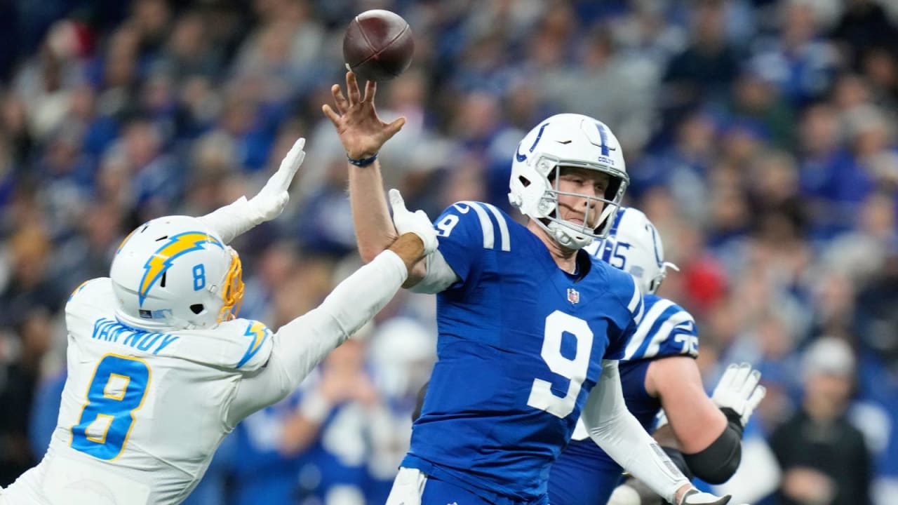 December 26, 2022: Indianapolis Colts quarterback Nick Foles (9) passes the  ball during NFL game against the Los Angeles Chargers in Indianapolis,  Indiana. John Mersits/CSM/Sipa USA.(Credit Image: © John Mersits/Cal Sport  Media/Sipa