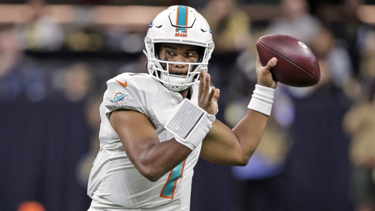 Miami Dolphins News 2/25/22: Tailoring Offense Around Tua