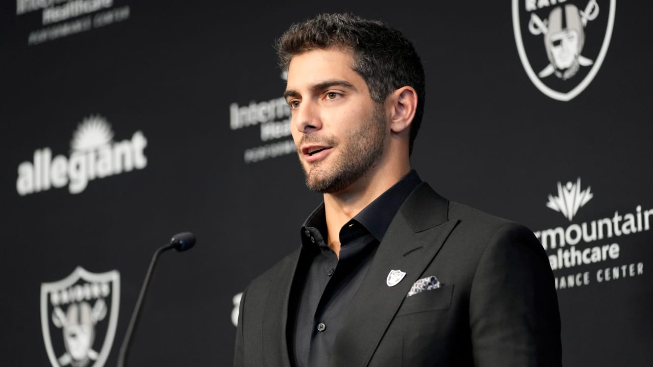 Who Is Jimmy Garoppolo Dating in 2023? - The SportsRush