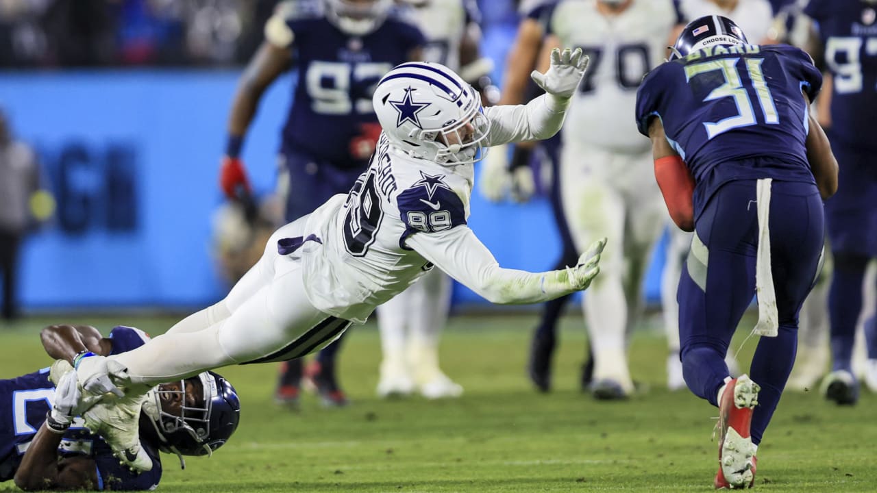 Dallas Cowboys tight end Peyton Hendershot's bobble of quarterback Dak  Prescott's pass turns into INT for Tennessee Titans safety Kevin Byard