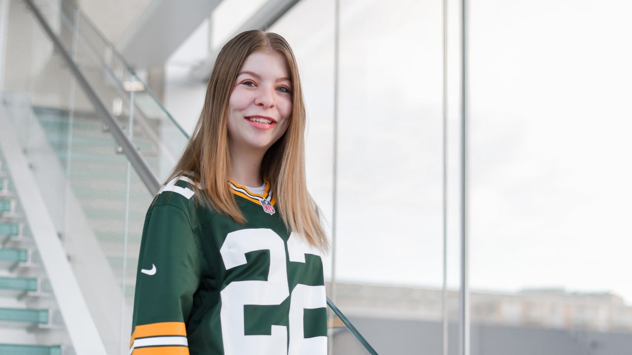 Packers picked a lifelong fan of the team during the 2022 draft