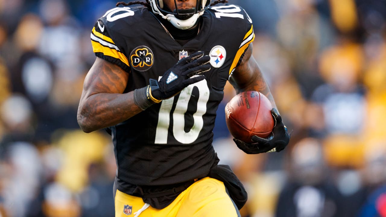Martavis-Bryant-180427-sl.jpg