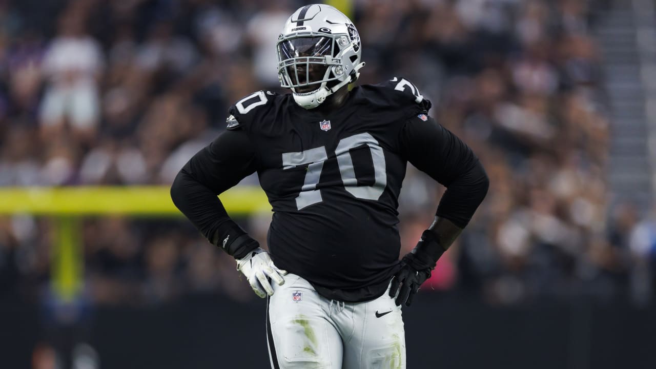 Raiders' Alex Leatherwood struggles in preseason win over Dolphins