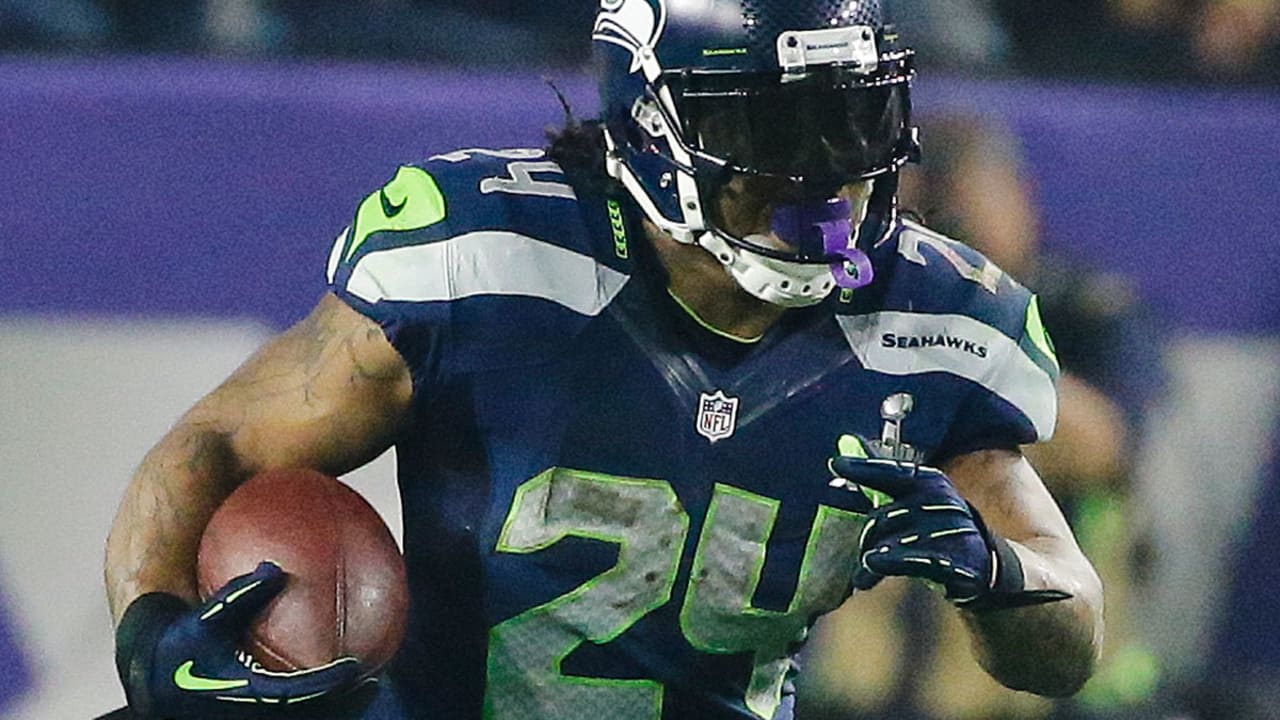 Lynch-Marshawn-150722-SL.jpg