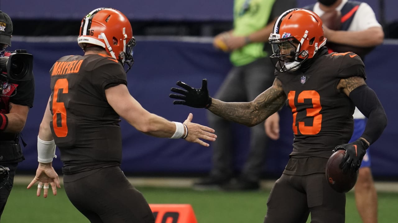 Cleveland Browns survive in Dallas, 49-38