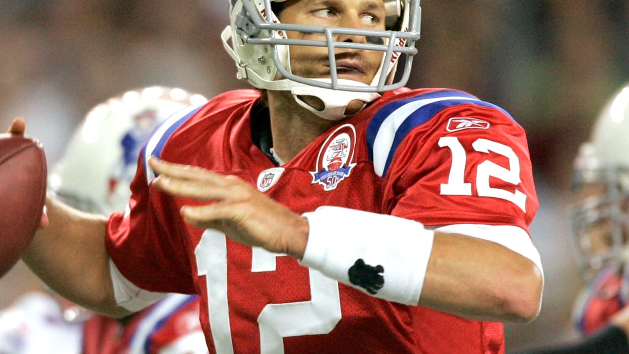 Tom-Brady-151123-SL.jpg