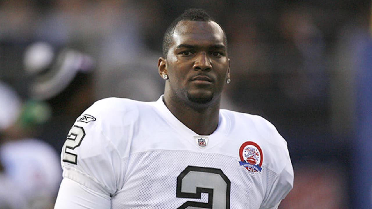 Chicago Bears: JaMarcus Russell deserves another chance, Michael Bush says  – Twin Cities