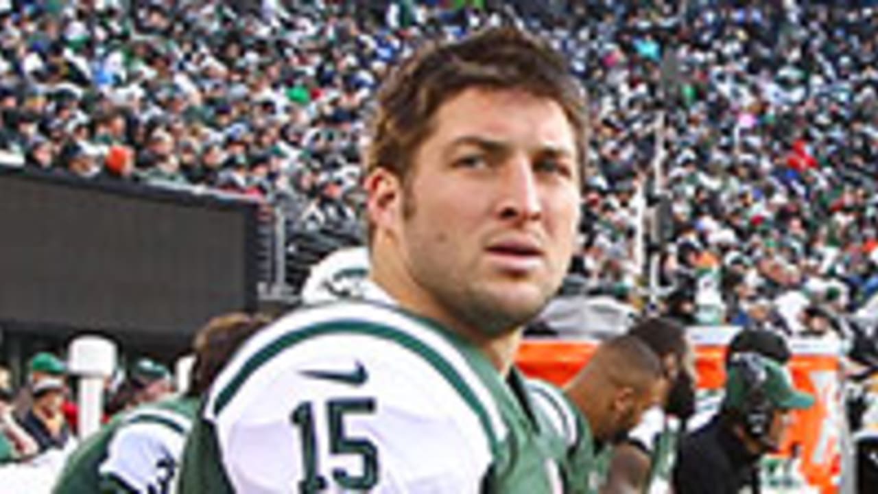 tim-tebow-121224-SPOT.jpg