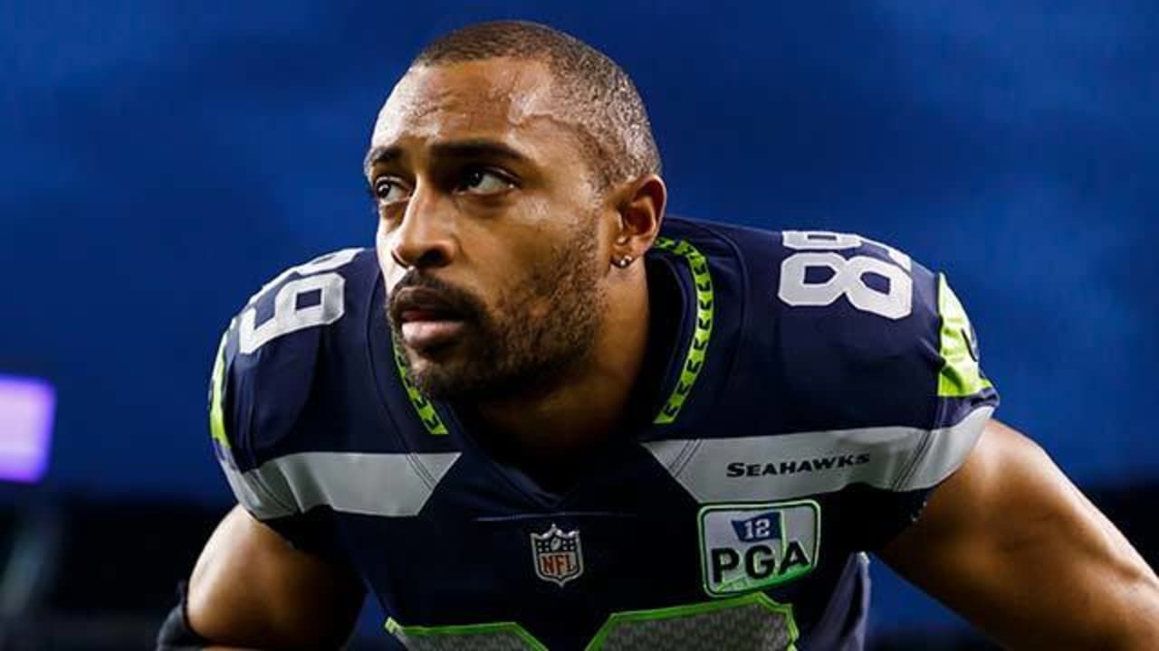 NFL Auction  Crucial Catch - Seahawks Doug Baldwin game worn