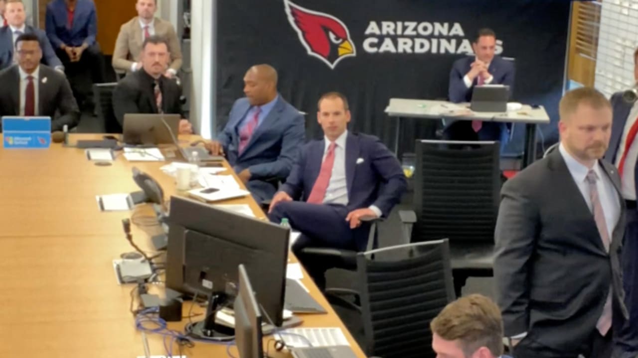 Inside the Arizona Cardinals' draft room after trading up for No. 6 pick