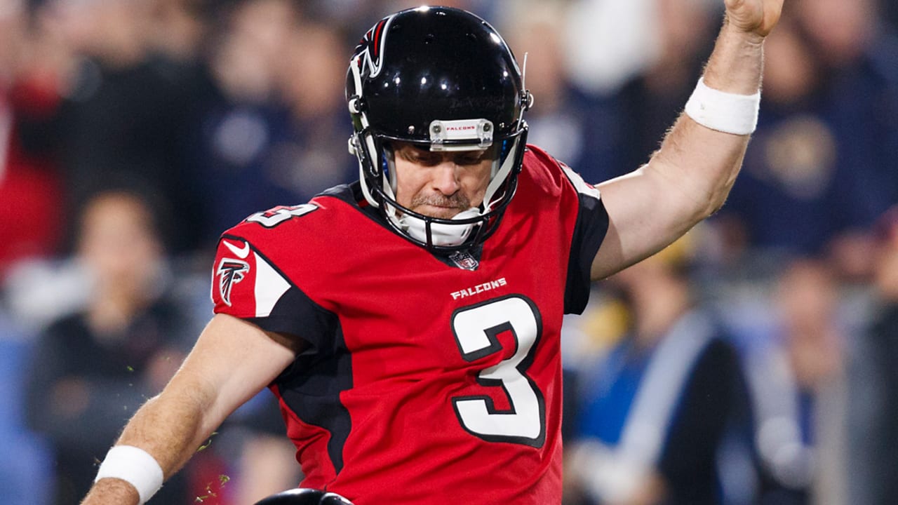 Falcons agree to terms with three players, including kicker Blair