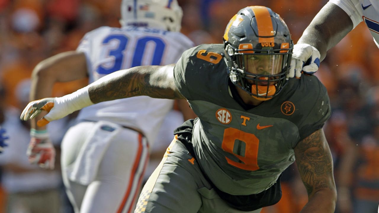derek-barnett-170103-spot.jpg