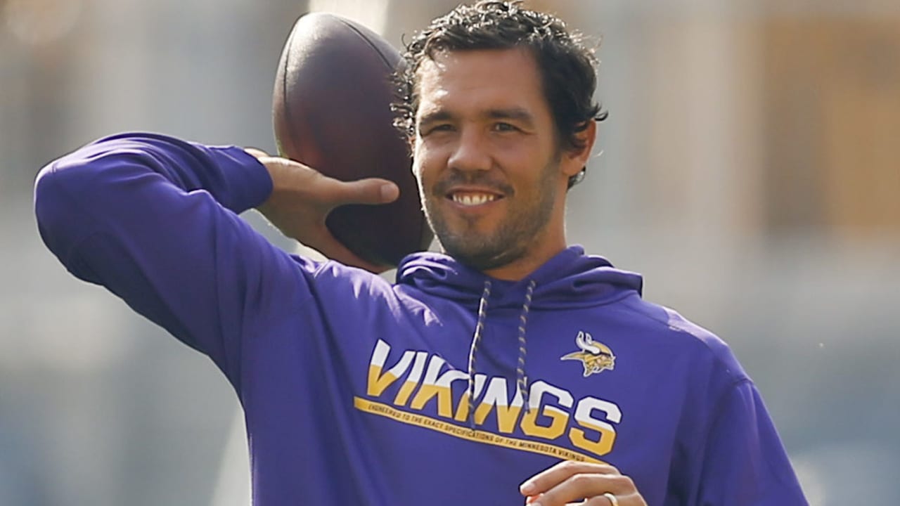 SAM_BRADFORD_091817