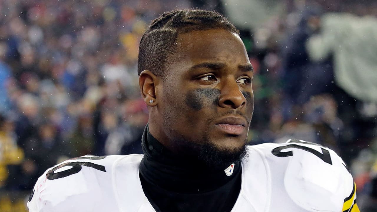 Steelers RB Le'Veon Bell passes physical with team