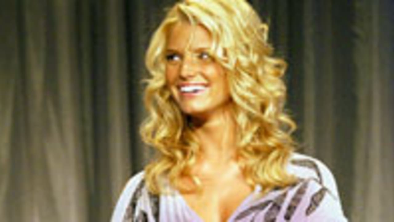 Jessica-Simpson-131129-Spot.jpg