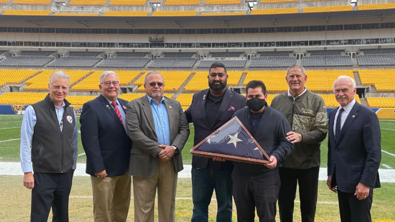 Steelers Salute to Service game honors military