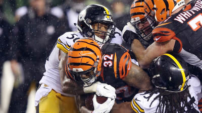 Steelers to Bengals' Jeremy Hill: Careful with the curse of the Ter.. -  ABC7 Chicago