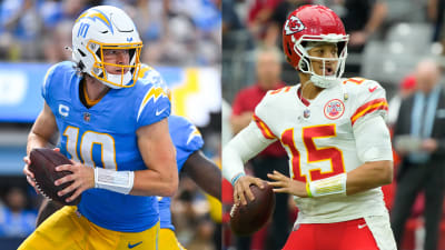 Kansas City Chiefs defensive end Carlos Dunlap leads Chiefs' pursuit of  scrambling Los Angeles Chargers quarterback Justin Herbert for third-down  sack