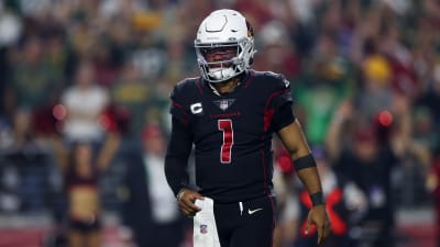 Pro Football Hall of Fame - Now on display in Canton: Arizona Cardinals  Kyler Murray's jersey when he broke the NFL Rookie Record for most  consecutive passes without an interception. He surpassed