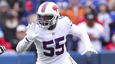 Bills DE Jerry Hughes signs two-year extension