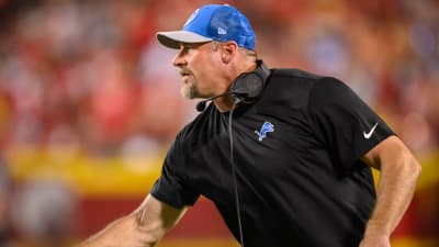 Inside his own 20-yard line, Lions' Dan Campbell calls a fake punt and gets  it